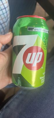 7 Up Lata 355 ml - Súper Pool Markets